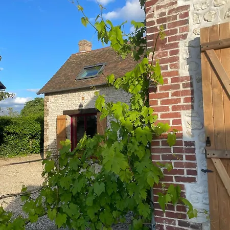 Grande Maison En Bord De Seine *